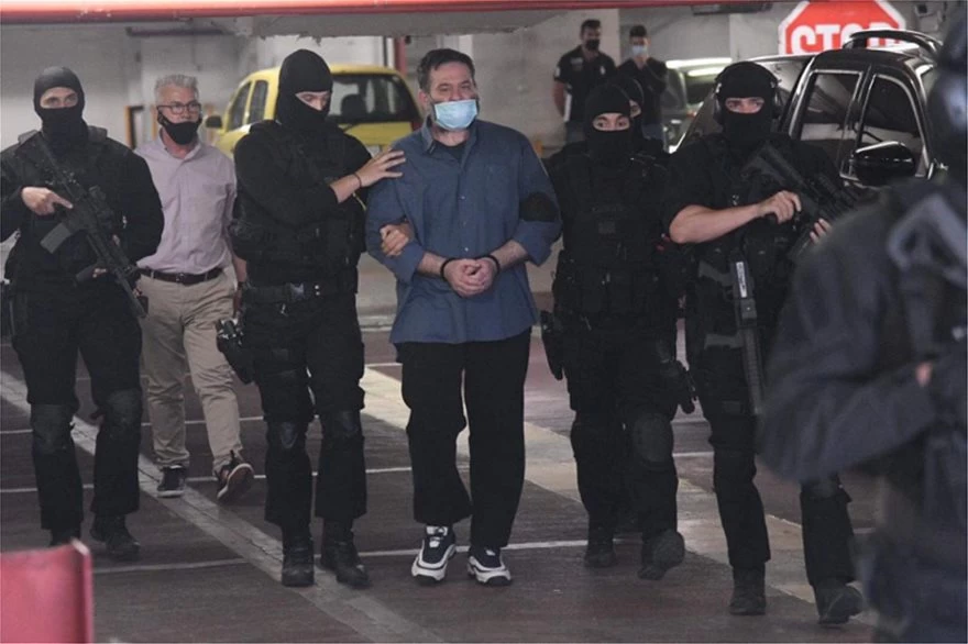 Γιάννης Λαγός: Οδηγείται στις φυλακές Δομοκού - Δρακόντεια μέτρα στο Εφετείο